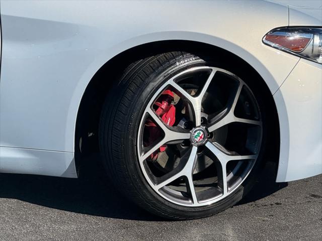 2020 Alfa Romeo Giulia Ti AWD 2020 Alfa Romeo Giulia Ti AWD