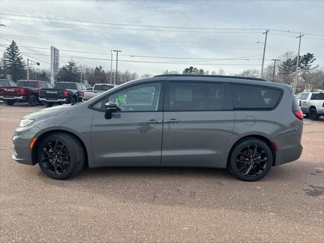 2025 Chrysler Pacifica Limited