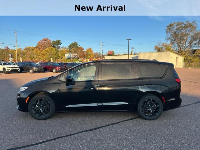 2025 Chrysler Pacifica Limited 2025 Chrysler Pacifica Limited