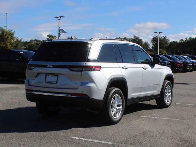 2025 Jeep Grand Cherokee GRAND CHEROKEE LAREDO X 4X2 2025 Jeep Grand Cherokee GRAND CHEROKEE LAREDO X 4X2