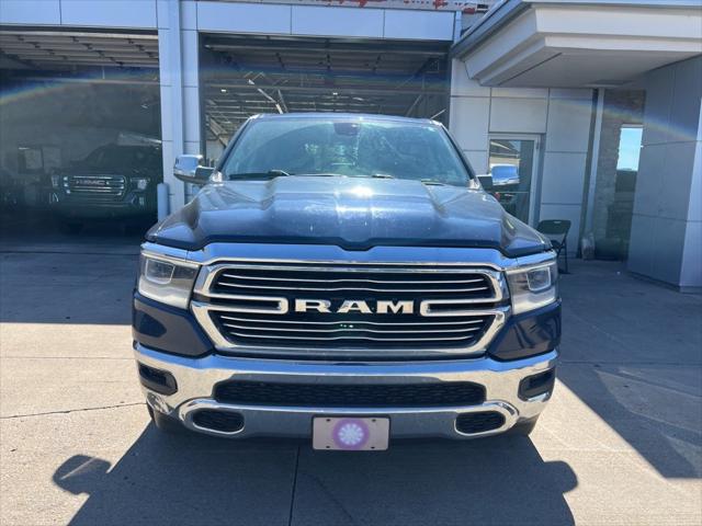 2020 RAM 1500 Laramie Crew Cab 4x4 64 Box
