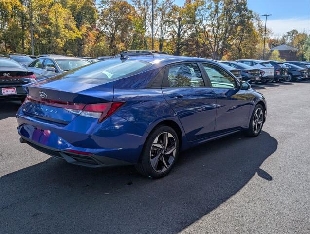 2023 Hyundai Elantra SEL 2023 Hyundai Elantra SEL