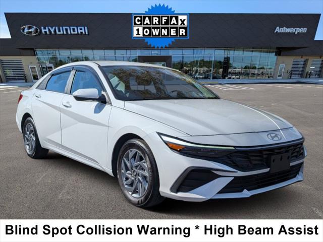 2024 Hyundai Elantra SEL 2024 Hyundai Elantra SEL