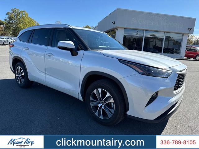 2023 Toyota Highlander Platinum 2023 Toyota Highlander Platinum