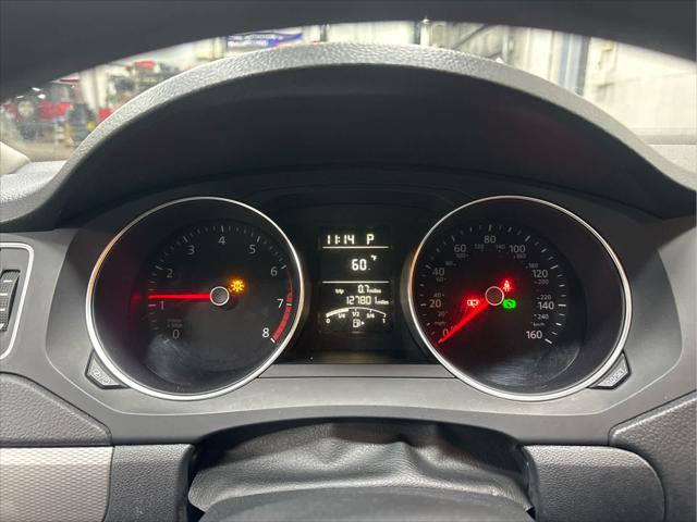 Used 2015 Volkswagen Jetta For Sale in Wilmington, OH