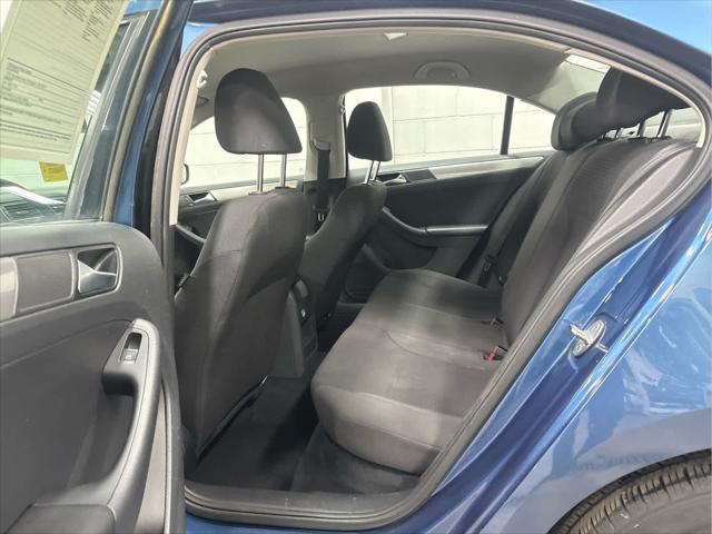 Used 2015 Volkswagen Jetta For Sale in Wilmington, OH