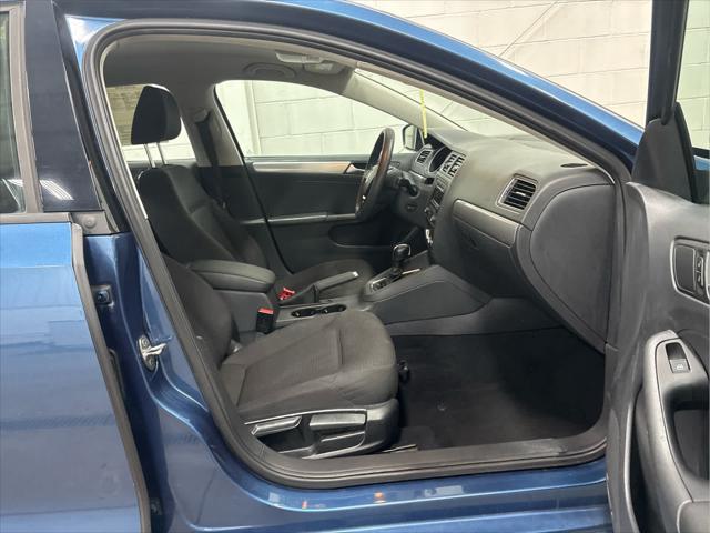 Used 2015 Volkswagen Jetta For Sale in Wilmington, OH