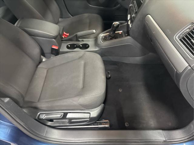 Used 2015 Volkswagen Jetta For Sale in Wilmington, OH