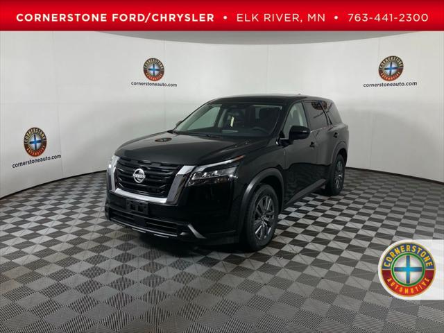 2024 Nissan Pathfinder S 4WD 2024 Nissan Pathfinder S 4WD
