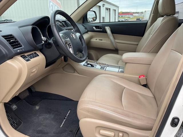 2013 Toyota Highlander Base 2013 Toyota Highlander Base