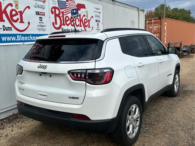 2024 Jeep Compass Latitude 4x4 2024 Jeep Compass Latitude 4x4