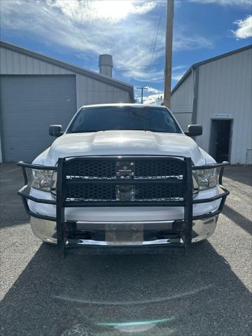 2019 RAM 1500 Classic SLT Crew Cab 4x4 64 Box 2019 RAM 1500 Classic SLT Crew Cab 4x4 64 Box