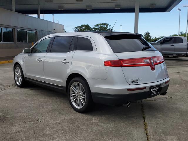 2018 Lincoln MKT Reserve 2018 Lincoln MKT Reserve