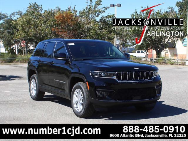 2025 Jeep Grand Cherokee GRAND CHEROKEE LAREDO X 4X2