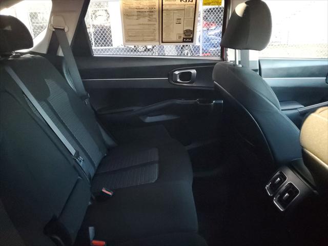 2023 Kia Sorento LX 2023 Kia Sorento LX