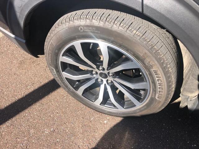 2020 Ford Explorer ST 2020 Ford Explorer ST