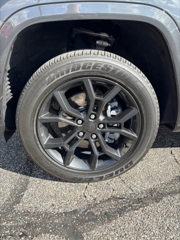 2023 Jeep Grand Cherokee 4xe 30th Anniversary 2023 Jeep Grand Cherokee 4xe 30th Anniversary