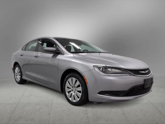 2015 Chrysler 200 LX 2015 Chrysler 200 LX