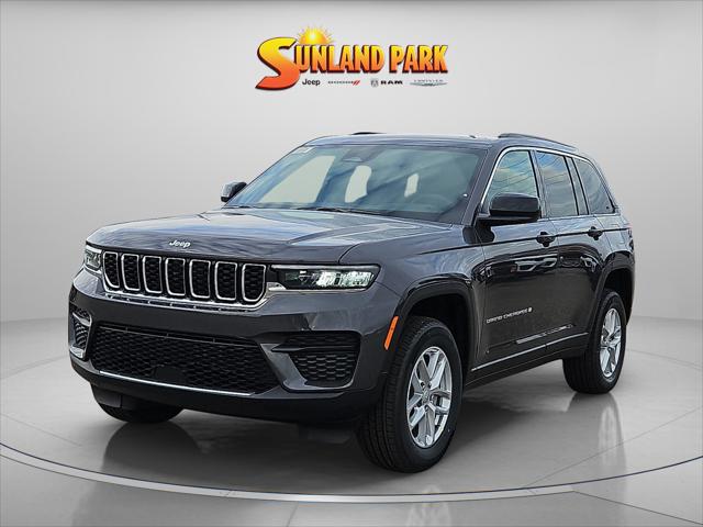 2025 Jeep Grand Cherokee GRAND CHEROKEE LAREDO X 4X2