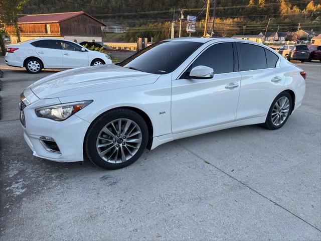 2019 INFINITI Q50 3.0t LUXE