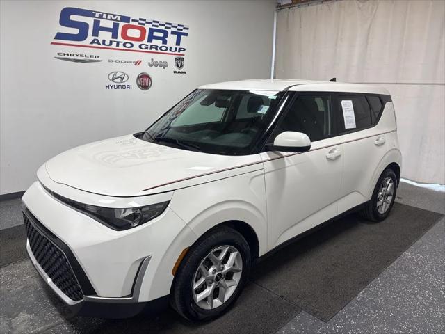 2023 Kia Soul LX 2023 Kia Soul LX