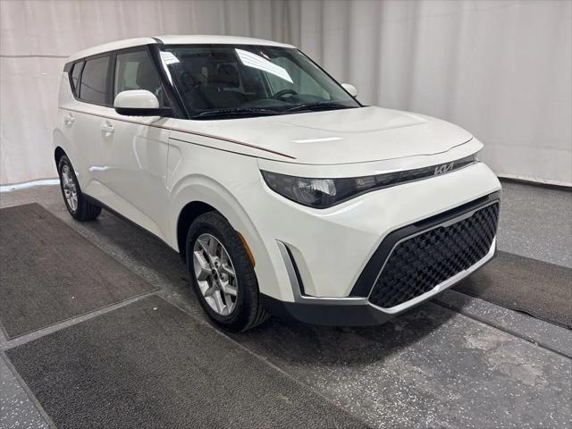 2023 Kia Soul LX 2023 Kia Soul LX