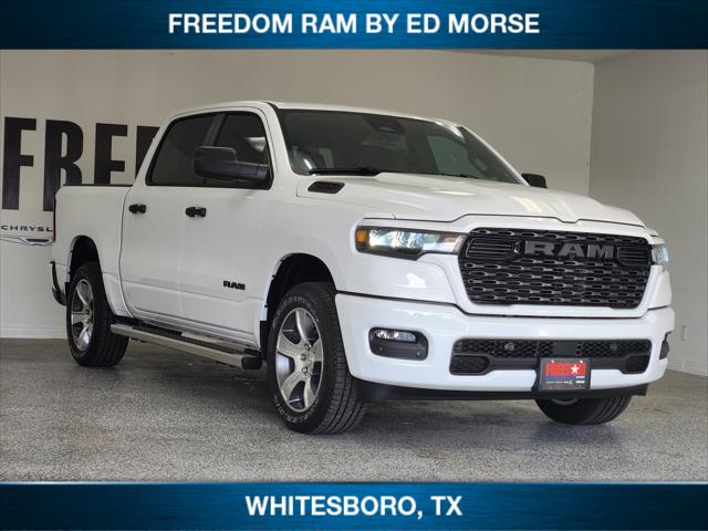 2026 RAM Ram 1500 RAM 1500 EXPRESS CREW CAB 4X4 57 BOX