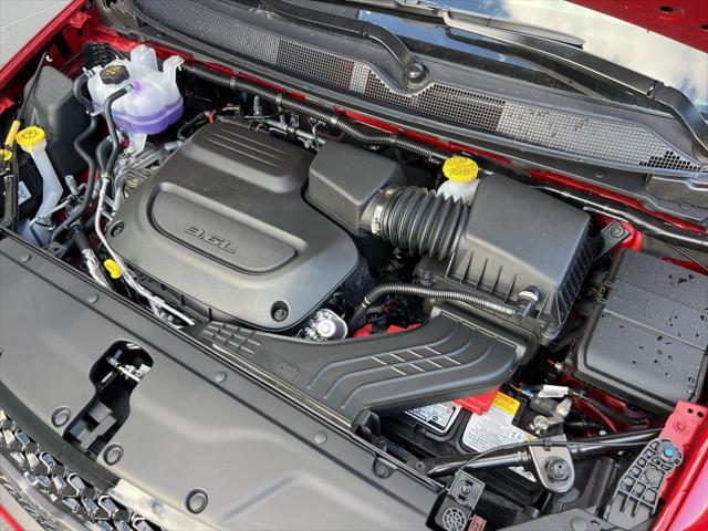 2026 Chrysler Pacifica Select AWD