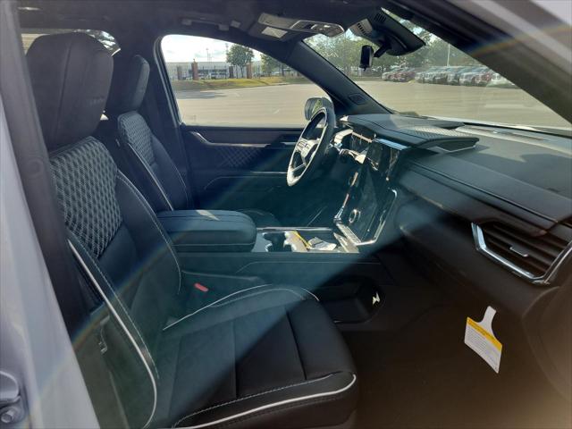 2026 GMC Acadia Denali FWD