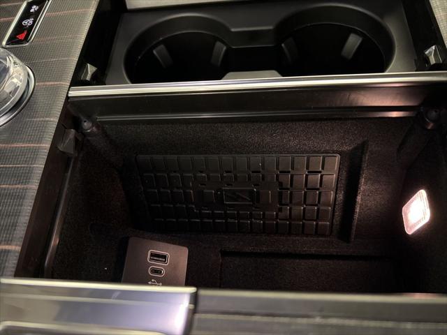 2025 Lincoln Navigator Black Label