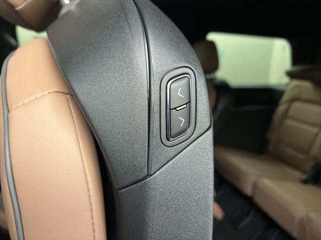 2025 Lincoln Navigator Black Label