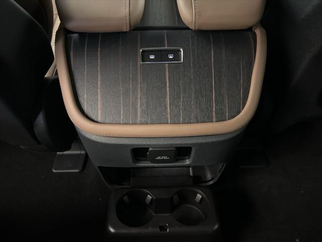 2025 Lincoln Navigator Black Label