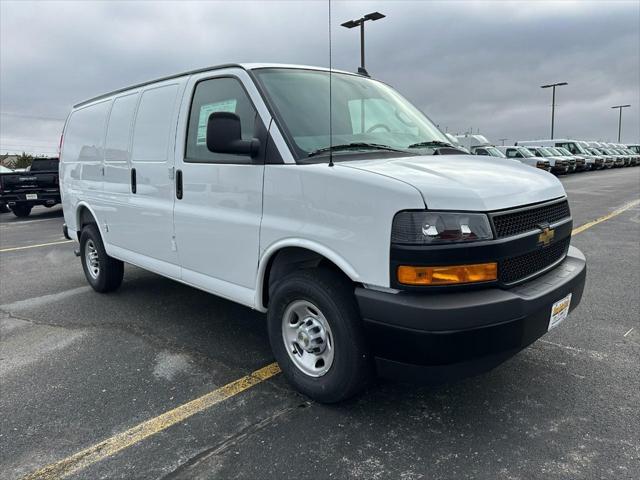 2025 Chevrolet Express Cargo Van RWD 2500 Regular Wheelbase WT