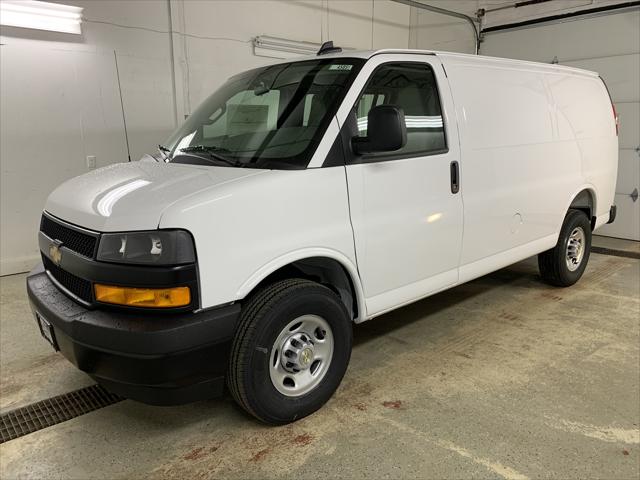 2025 Chevrolet Express Cargo Van RWD 2500 Regular Wheelbase WT