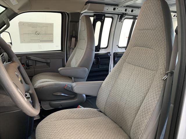 2025 Chevrolet Express Cargo Van RWD 2500 Regular Wheelbase WT