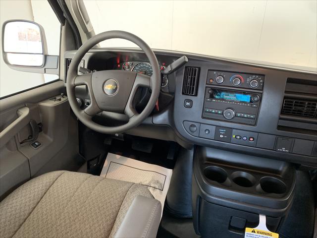 2025 Chevrolet Express Cargo Van RWD 2500 Regular Wheelbase WT