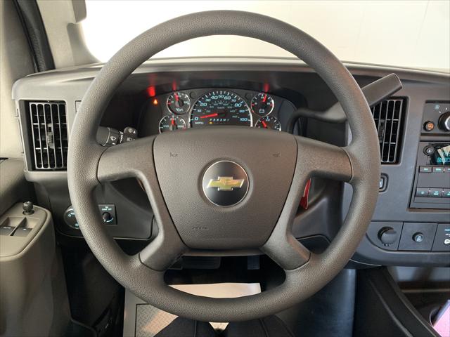 2025 Chevrolet Express Cargo Van RWD 2500 Regular Wheelbase WT