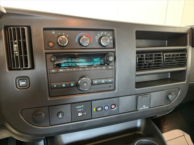 2025 Chevrolet Express Cargo Van RWD 2500 Regular Wheelbase WT