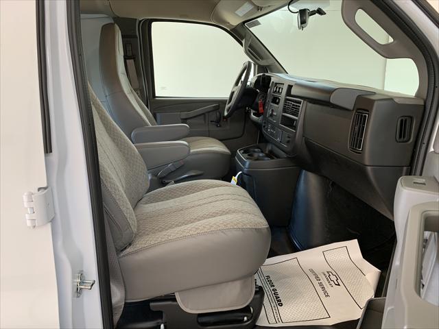 2025 Chevrolet Express Cargo Van RWD 2500 Regular Wheelbase WT