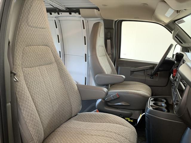 2025 Chevrolet Express Cargo Van RWD 2500 Regular Wheelbase WT