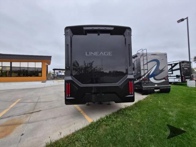 2026 Mercedes-Benz Sprinter 4500 Chassis Standard Roof 4-Cyl Diesel HO