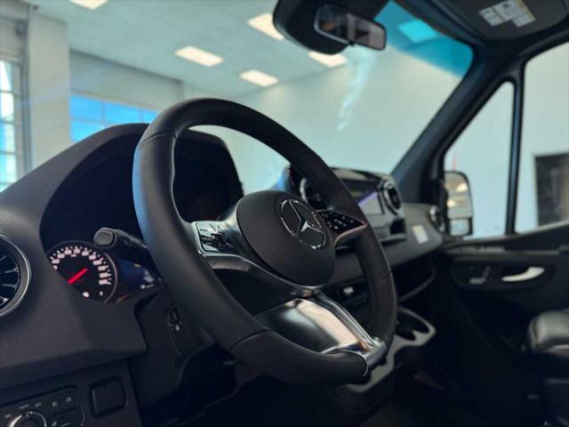 2026 Mercedes-Benz Sprinter 2500 Standard Roof 4-Cyl Diesel HO