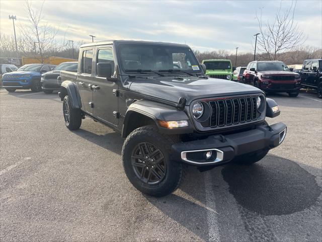 2026 Jeep Gladiator GLADIATOR SPORT S 4X4