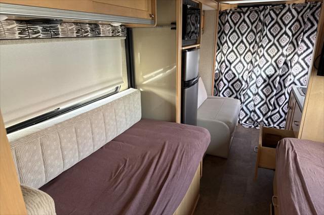 2017 Ford Transit Cutaway T-350 DRW 156 WB 10360 GVWR