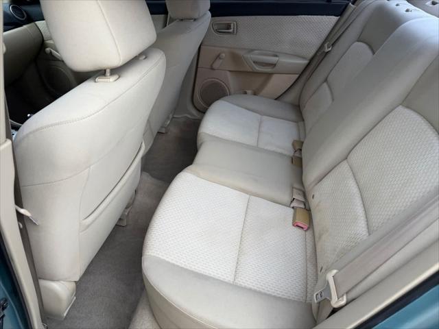 2004 Mazda Mazda3 i