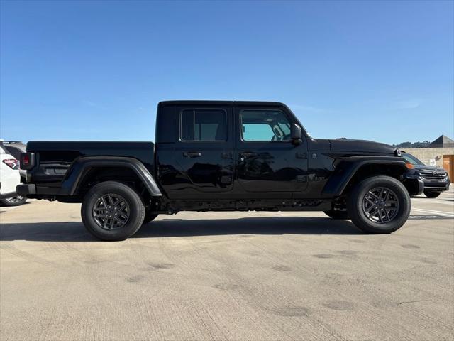 2026 Jeep Gladiator GLADIATOR SPORT S 4X4