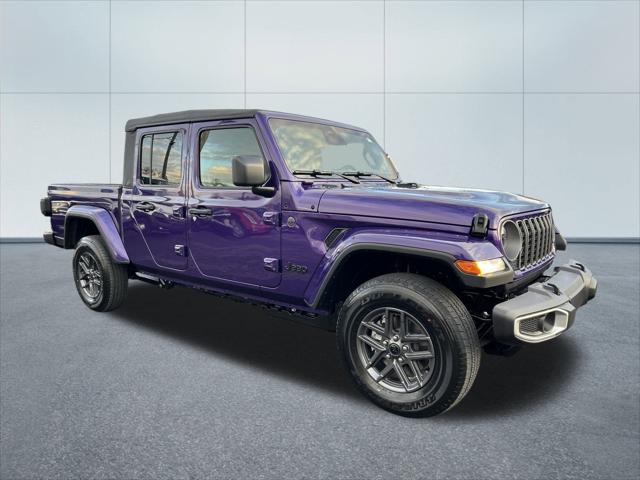 2026 Jeep Gladiator GLADIATOR SPORT S 4X4