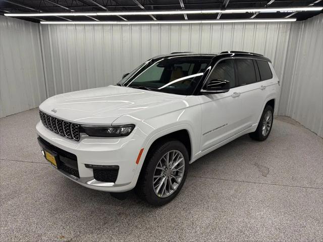 2025 Jeep Grand Cherokee GRAND CHEROKEE L SUMMIT 4X4