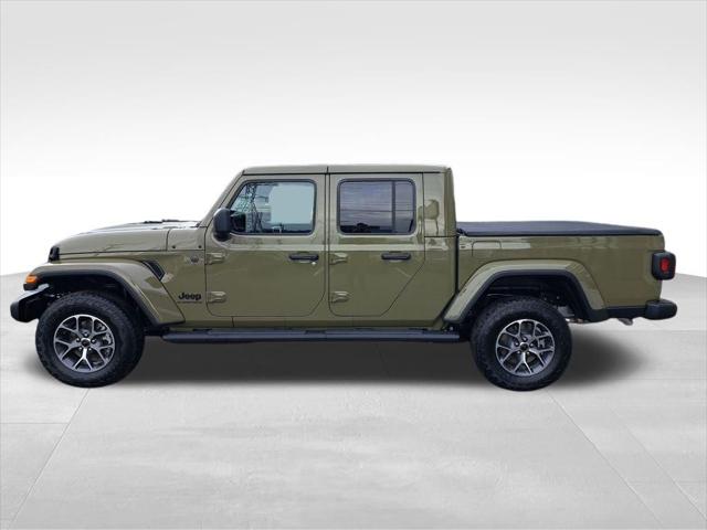 2026 Jeep Gladiator GLADIATOR SPORT S 4X4