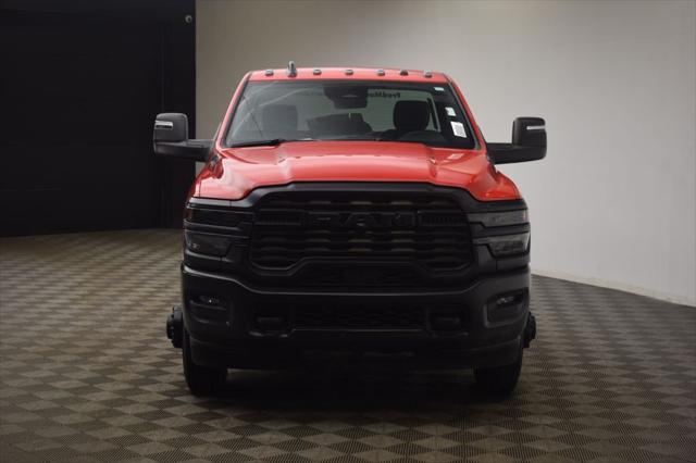 2026 RAM Ram 3500 Chassis Cab RAM 3500 TRADESMAN CHASSIS REGULAR CAB 4X4 60 CA